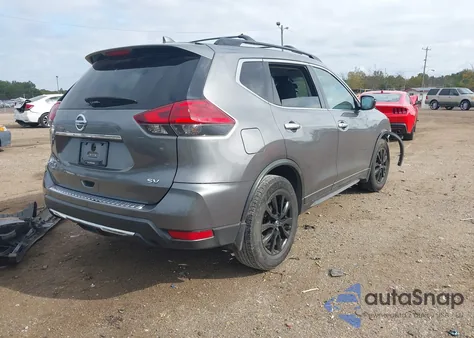 2017 Nissan Rogue Sv z USA, uszkodzony, nr VIN 5N1AT2MT3HC812720